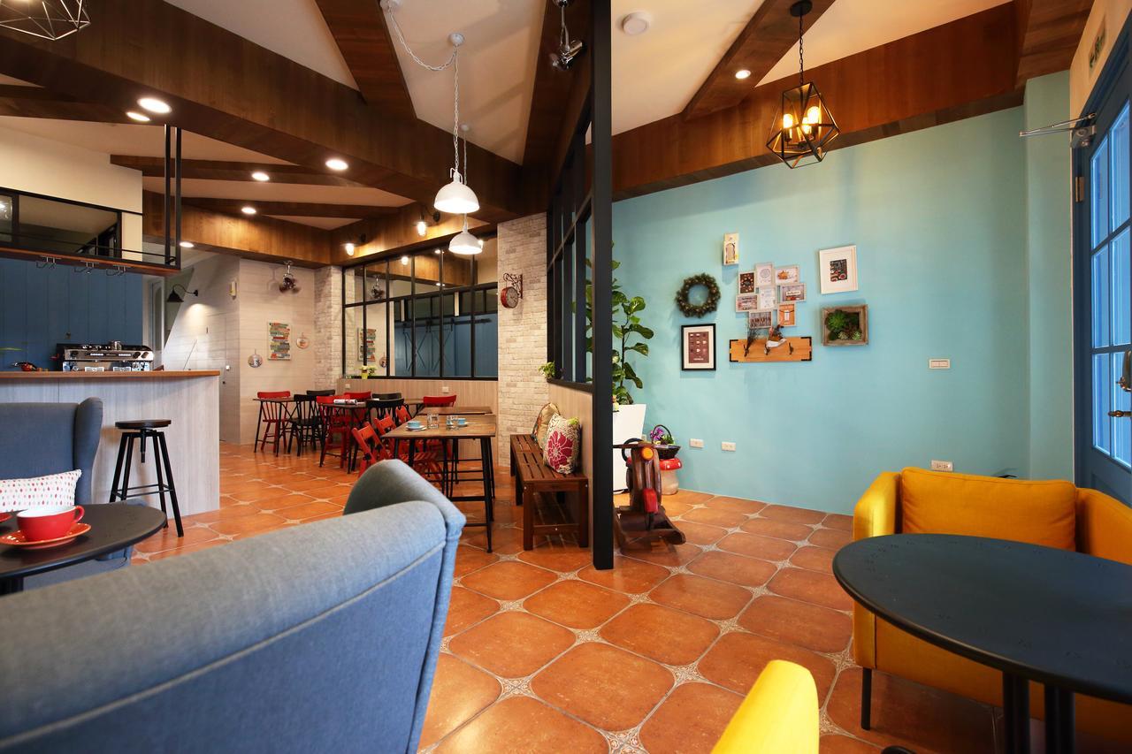Alien B&B Hualien City Exterior photo